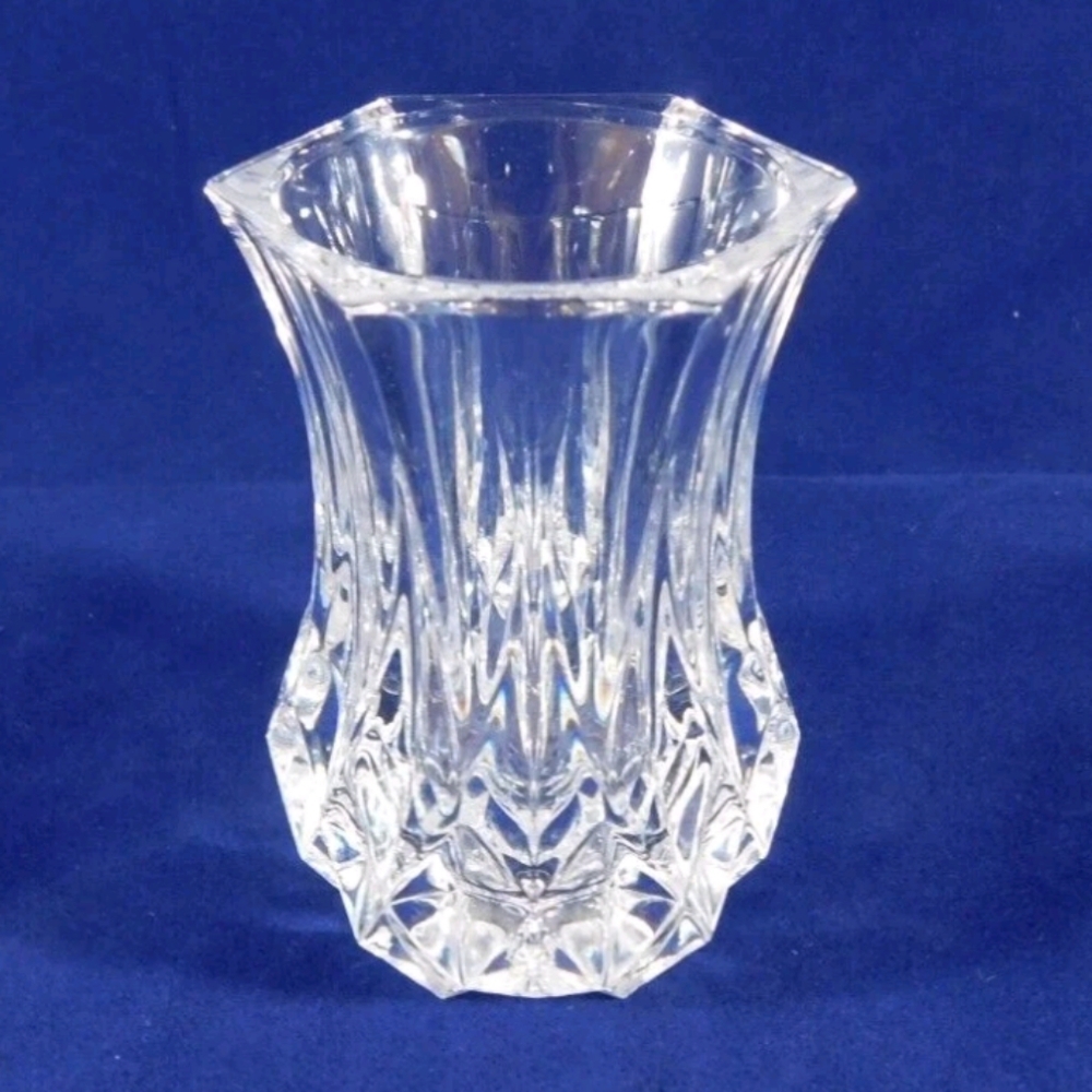 Vintage Cristal D' Arques Mini Vase. BEAUTIFUL!
